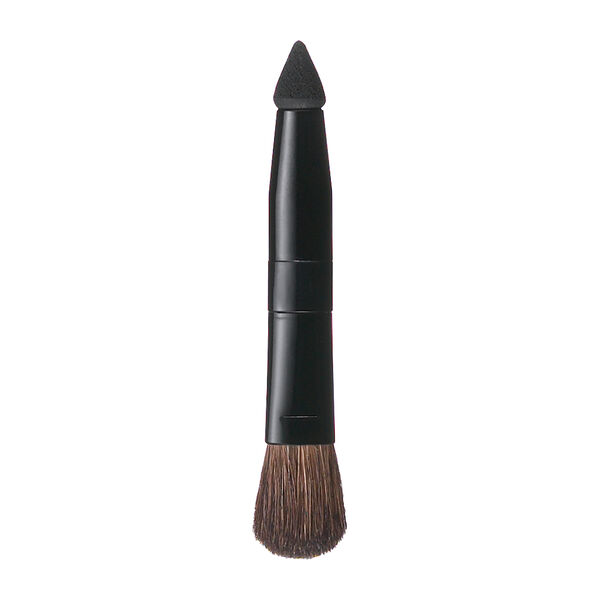 MAQuillAGE(マキアージュ)『アイシャドーチップ&ブラシ』の使用感をレポ!に関する画像1