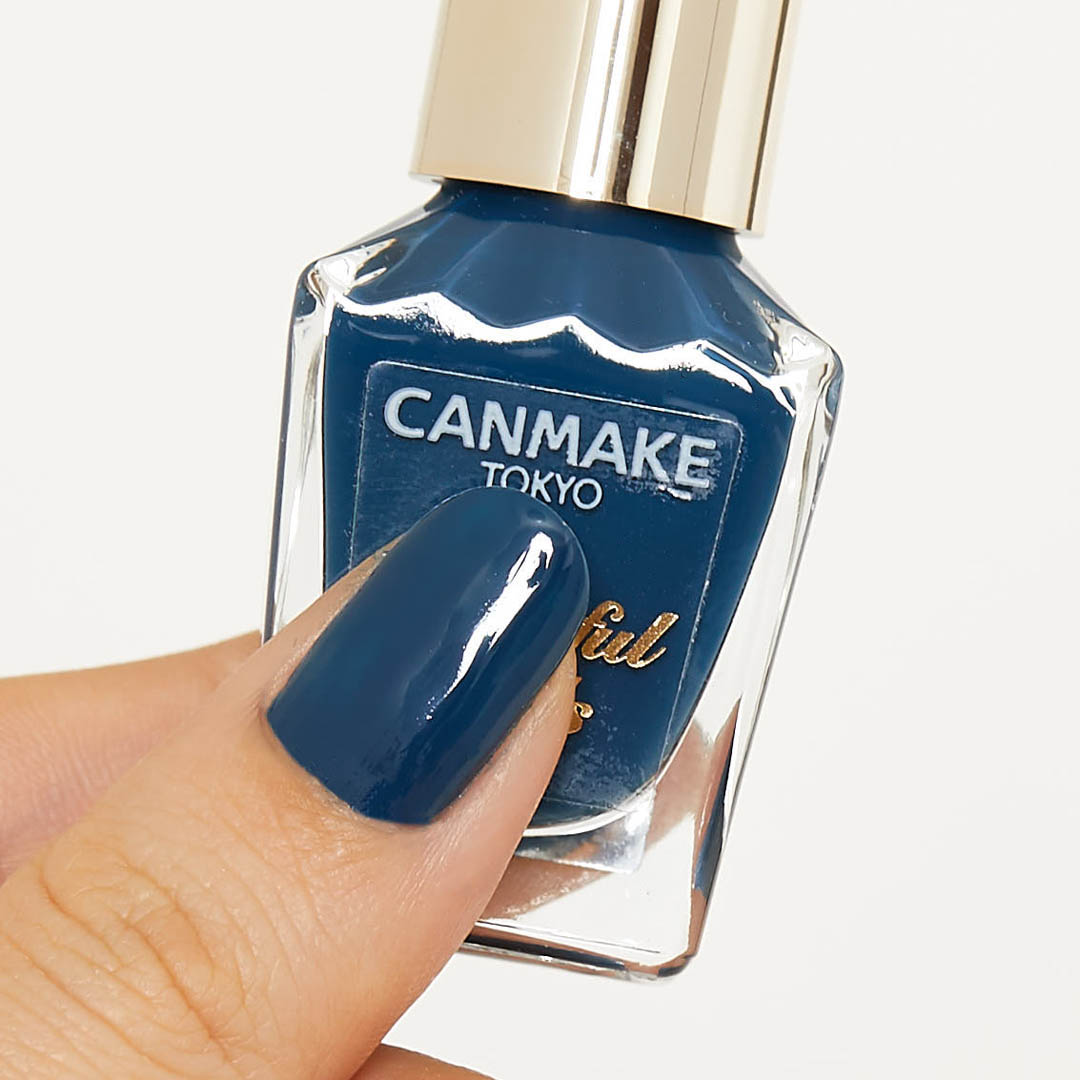 CANMAKE(キャンメイク)『カラフルネイルズ N27 クラシックネイビー』の使用感をレポに関する画像4