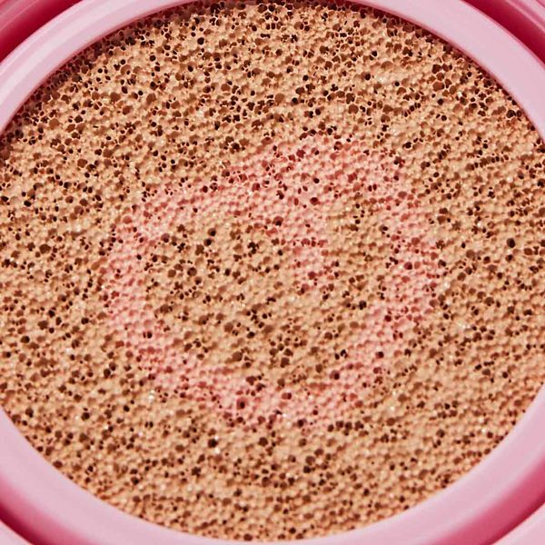 肌色にピンクベースをプラスして、キュートな印象に♡ VT cosmeticsのツートンクッションをご紹介に関する画像8
