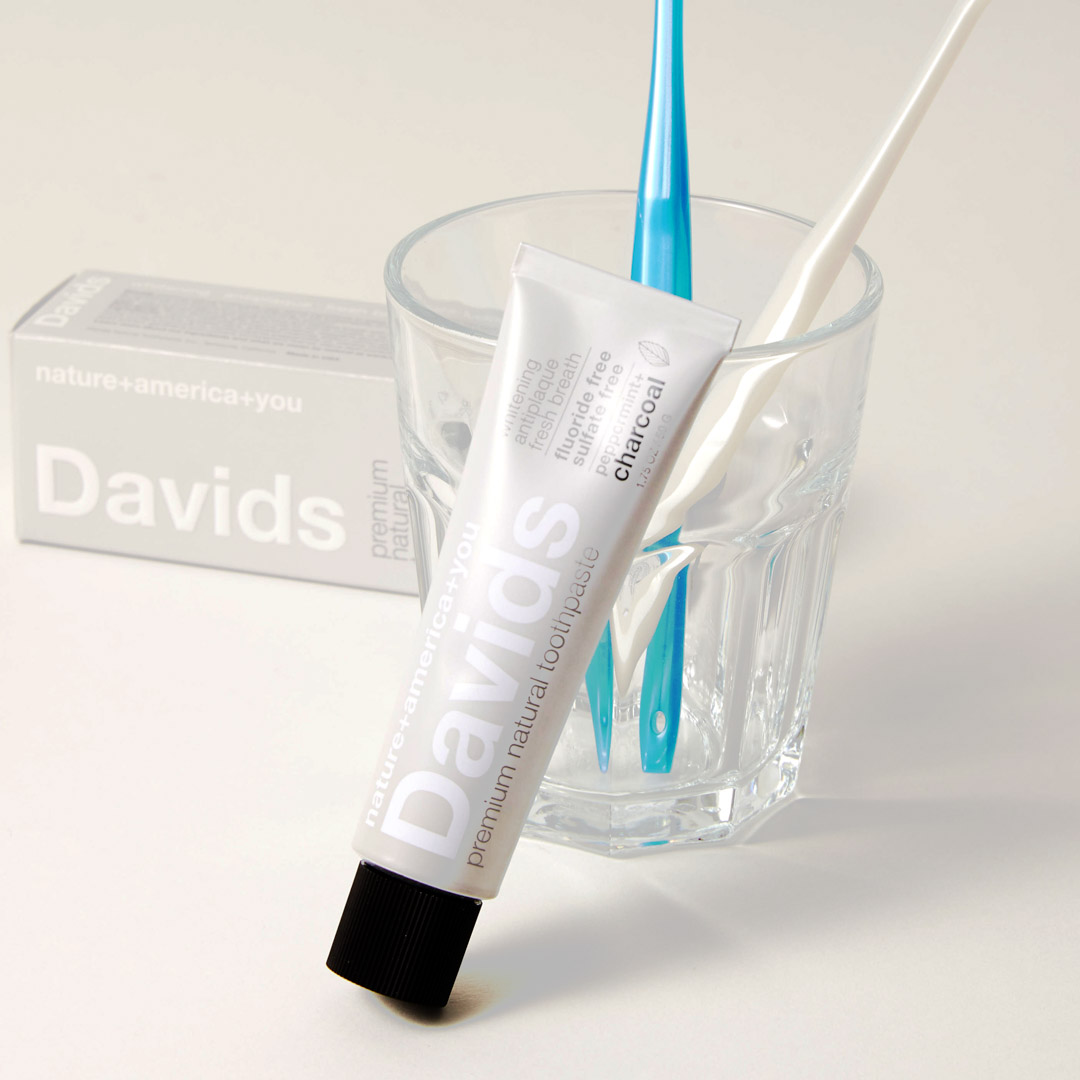 ココナッツでホワイトニングケア! Davids『ホワイトニングトゥースペースト チャコール』をレポに関する画像11