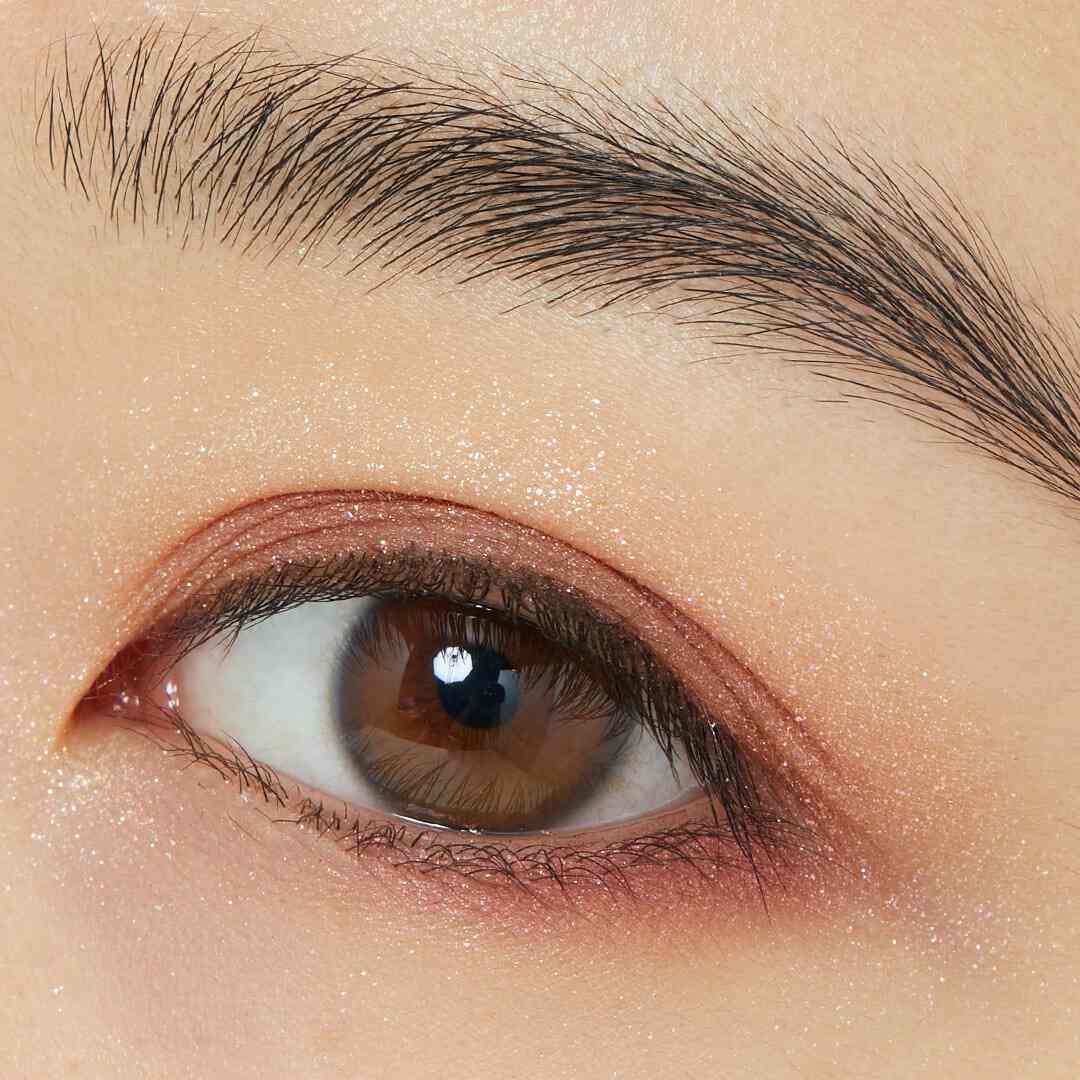 圧倒的な存在感のラメ♡ CLIO『プリズムエアアイパレット 02 ピンクアディクト』をレポ!に関する画像9