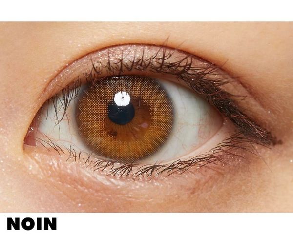 IZ*ONEの宮脇咲良さんがイメージモデルのカラコンブランド『MOLAK』でナチュラルハーフ目に!に関する画像4