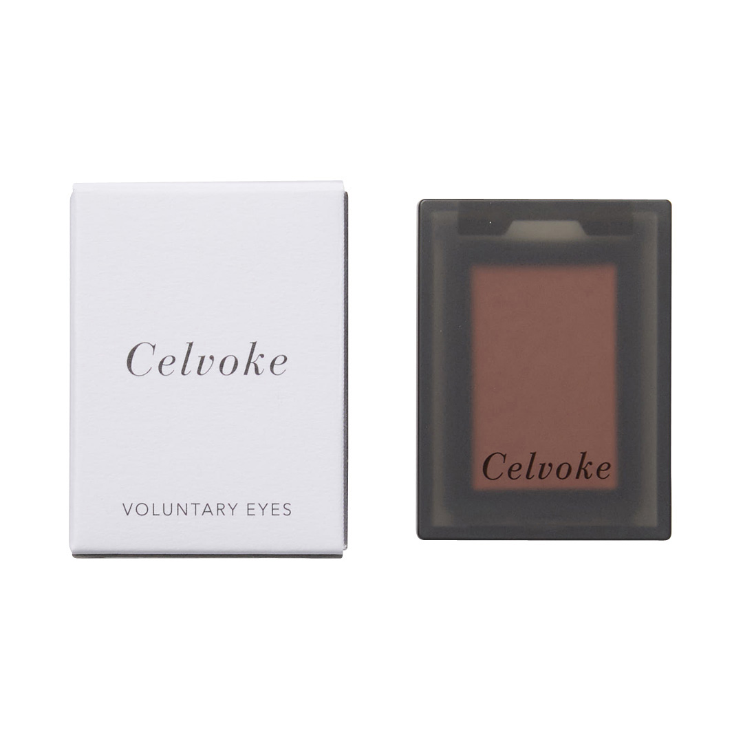 Celvoke(セルヴォーク)『ヴォランタリーアイズ 17 マットペールピンク』の使用感をレポに関する画像4