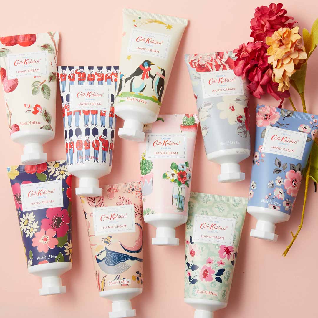 Cath Kidston(キャス・キッドソン)『ハンドクリーム ジャスミン&ゼラニウムの香り マジカルメモリーズ』の使用感をレポ!に関する画像1
