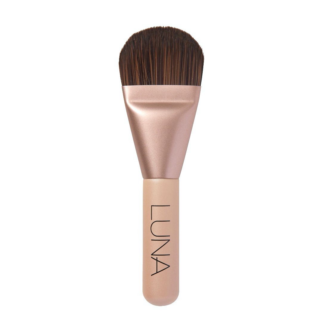 LUNA(ルナ)『エッセンスクリスタルファンデーション 13 ピュアベージュ』の使用感レポ!に関する画像12