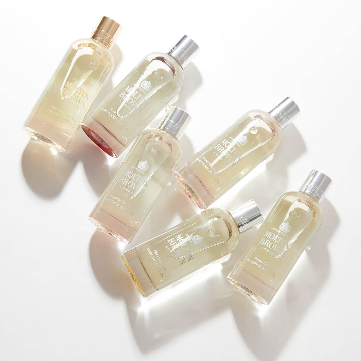 MOLTON BROWN(モルトンブラウン)『スエードオリス ボディオイル』の使用感をレポに関する画像16