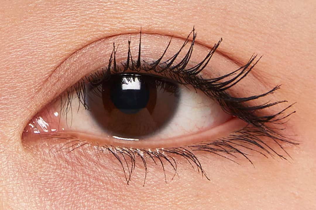瞳を大きく丸くメイクしてかわいいeyesに! マジョマジョのラッシュエキスパンダー リキッドエクステ EXに関する画像6