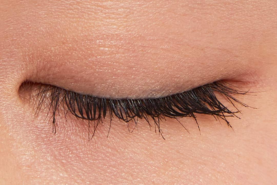 瞳を大きく丸くメイクしてかわいいeyesに! マジョマジョのラッシュエキスパンダー リキッドエクステ EXに関する画像7