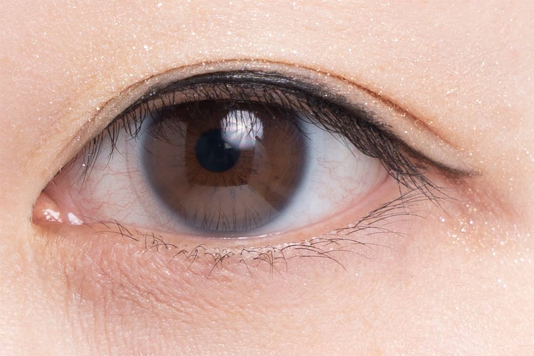にじみ知らずなのにクレンジングでは簡単に落ちる! 存在感のあるブラックジェルライナーに関する画像11