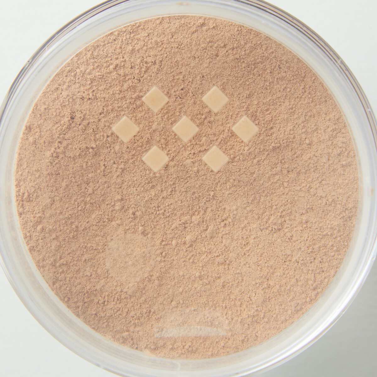 毛穴もきれいにカバー! ONLY MINERALS(オンリーミネラル)『ファンデーション 8 オークル』をご紹介 に関する画像7
