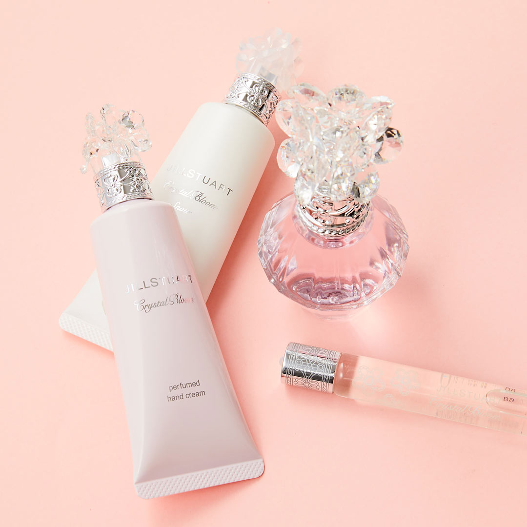 JILLSTUART(ジルスチュアート)『クリスタルブルーム パフュームド ハンドクリーム』の使用感をレポに関する画像12
