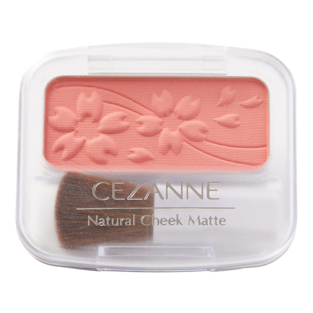 CEZANNE(セザンヌ)『ナチュラル チークN マットタイプ 101 ホットピンク』の使用感をレポ!に関する画像4