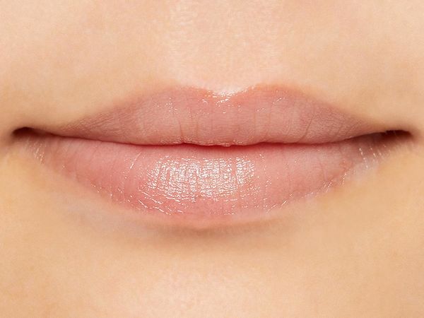 ガサガサ唇もしっとりケア! ドクターハウシュカのリップケアスティックをレポに関する画像4
