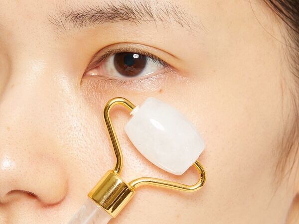 【口コミ付き】sugar.C beauty(シュガーシービューティー)のクォーツフェイシャルローラーで心地よくマッサージ!の画像