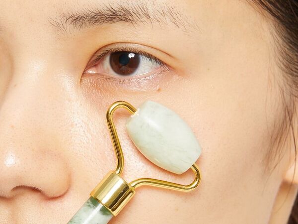 【口コミ付き】sugar.C beauty(シュガーシービューティー)のクォーツフェイシャルローラーで心地よくマッサージ!の画像