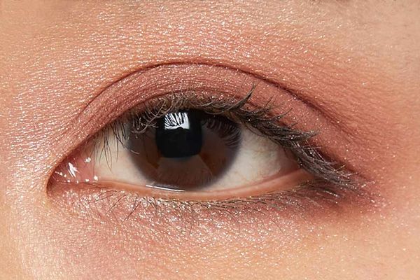 紫アイシャドウでおしゃれEYEに♡ おすすめのプチプラ・デパコスアイテムをご紹介! 【イエベ・ブルベ】の画像